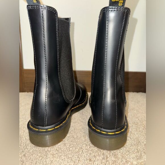 Dr. Martens Black Chelsea smooth 2976 HI NEW SZ 7 men/8 women’s (DISCONTINUED) - Picture 3 of 9